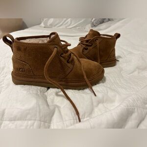UGG Women’s Neumel Fashion Boot, size 7, Color: Chesnut